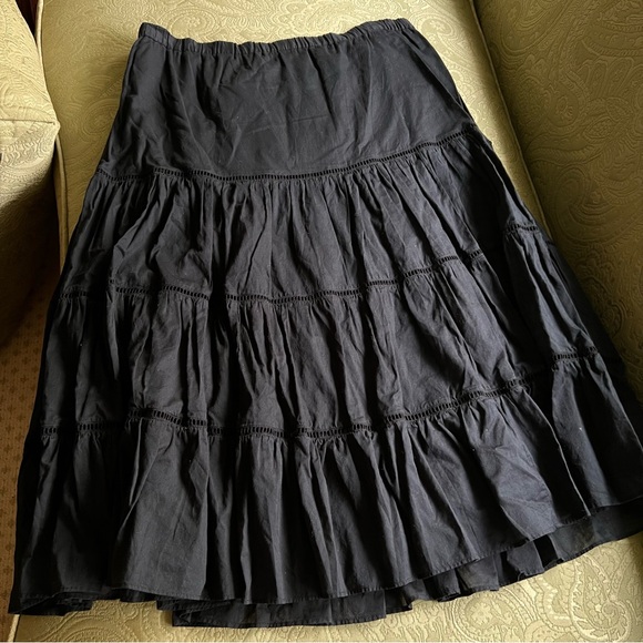 J. Crew Black Tiered Midi Skirt Resort Wear - Picture 6 of 9